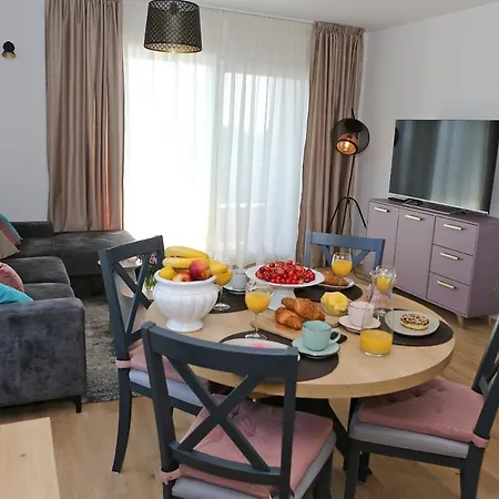 Lägenhet Gambi With Sea View