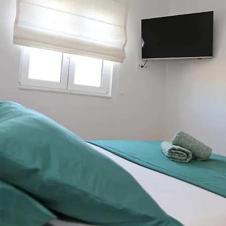 Apartment Gambi With Sea View Zadar